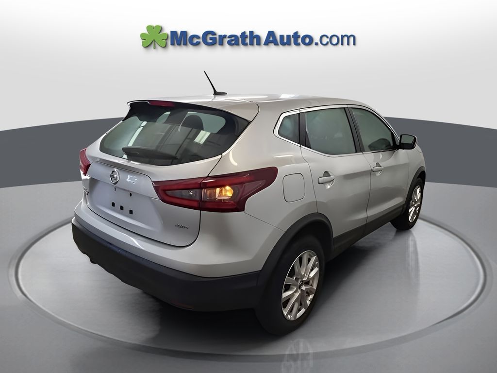 2021 Nissan Rogue Sport S photo 4