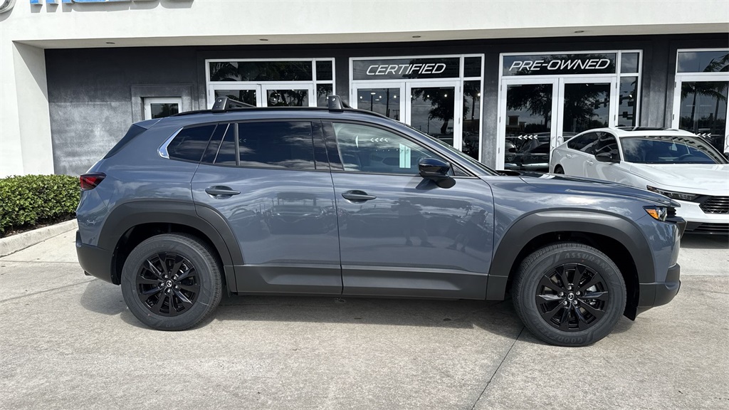 2026 Mazda CX-50 Premium photo 4