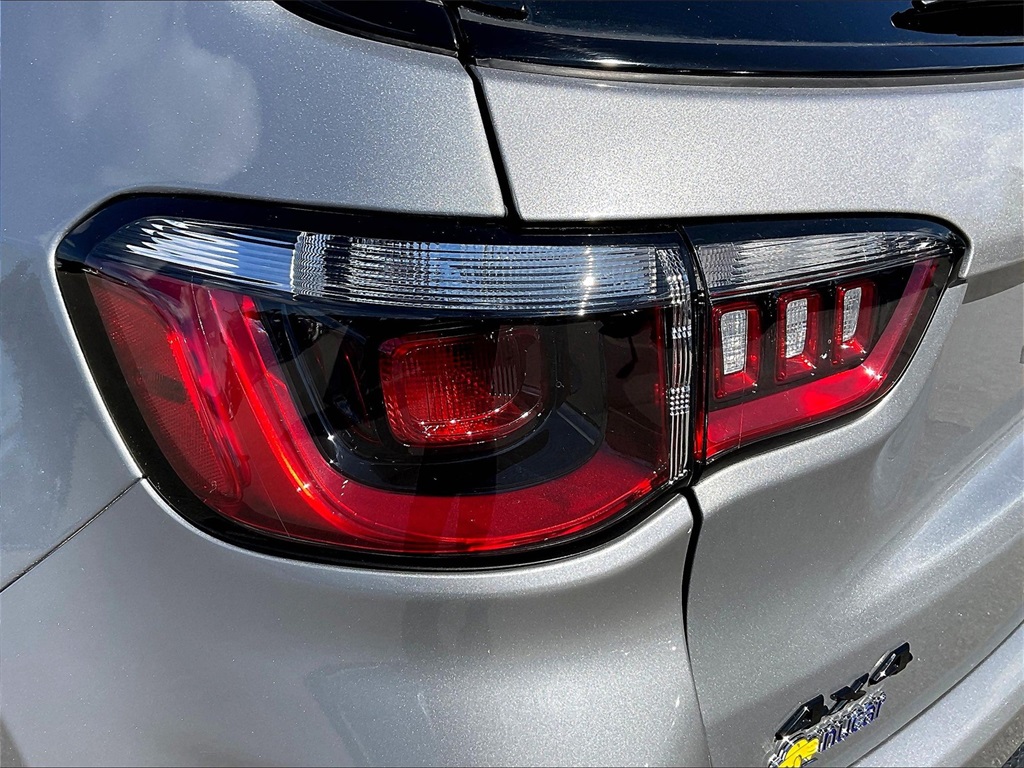 2023 Jeep Compass Altitude photo 28