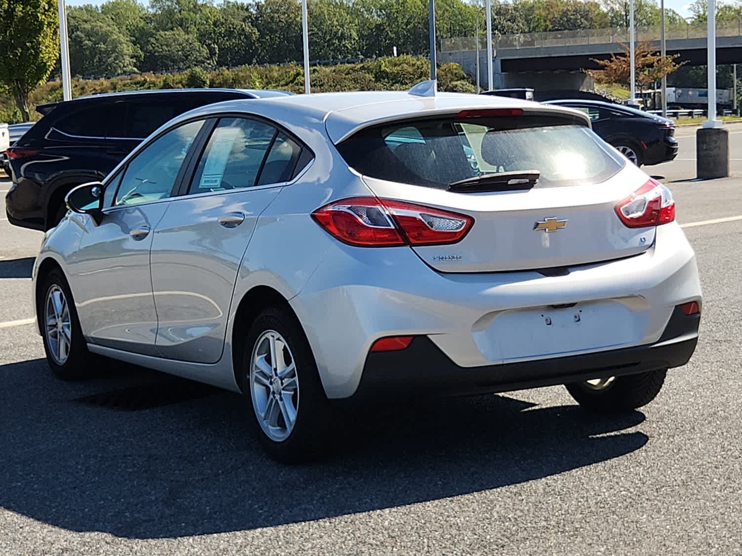 2018 Chevrolet Cruze LT photo 4