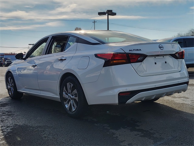 2024 Nissan Altima 2.5 S photo 2