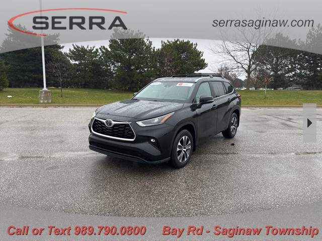 2024 Toyota Highlander XLE's photo