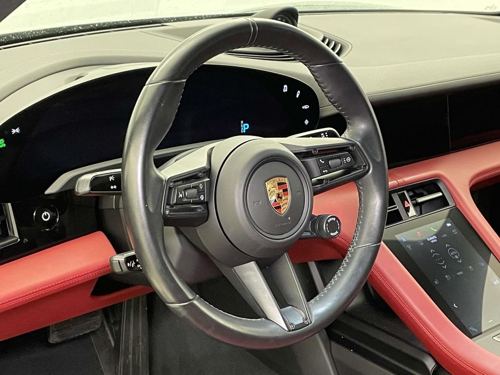 2021 Porsche Taycan 4S photo 4