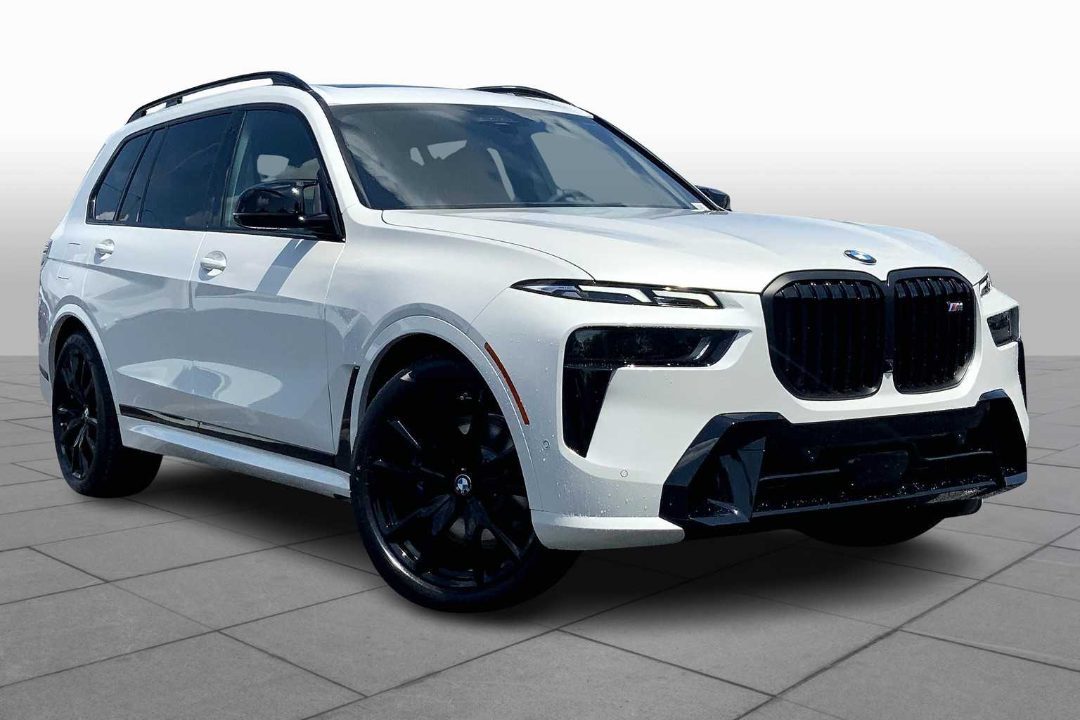 2026 Bmw X7 M60i photo 2