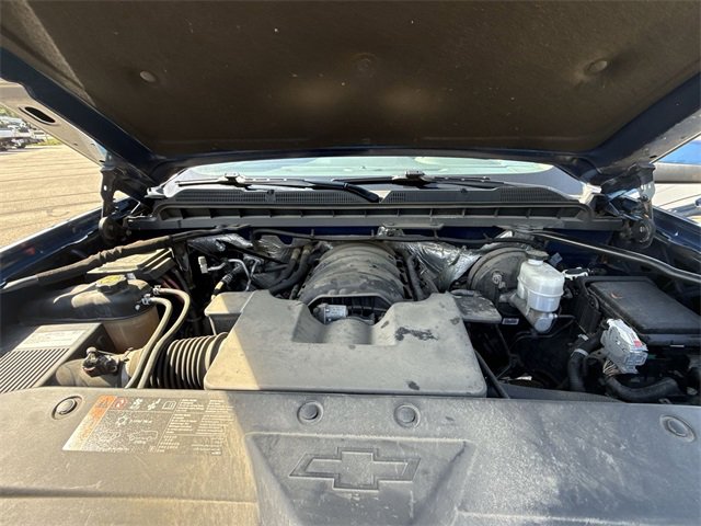 2017 Chevrolet Silverado 1500 LT photo 18