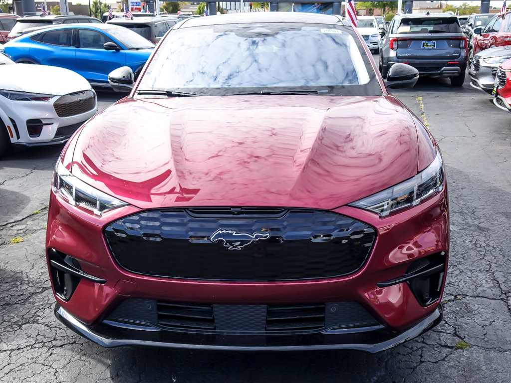 2025 FORD MUSTANG MACH-E - Image 3