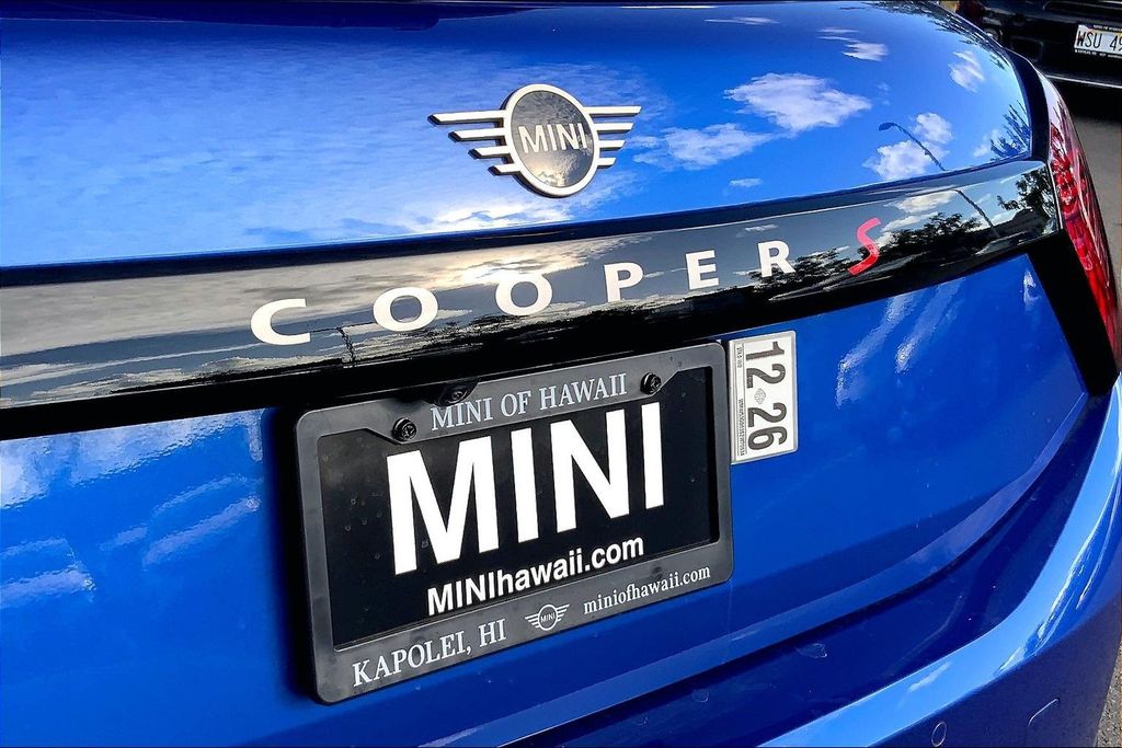 Image of Certified Used 2025 MINI COOPER S HARDTOP 4 DOOR