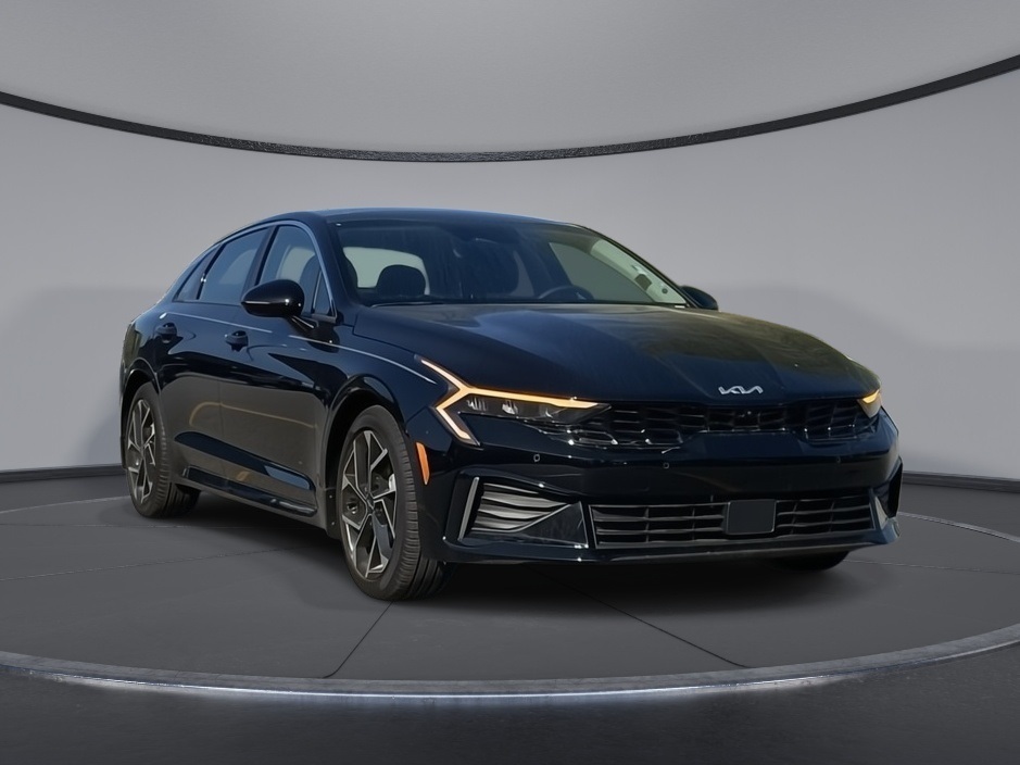 2025 Kia K5 EX's photo