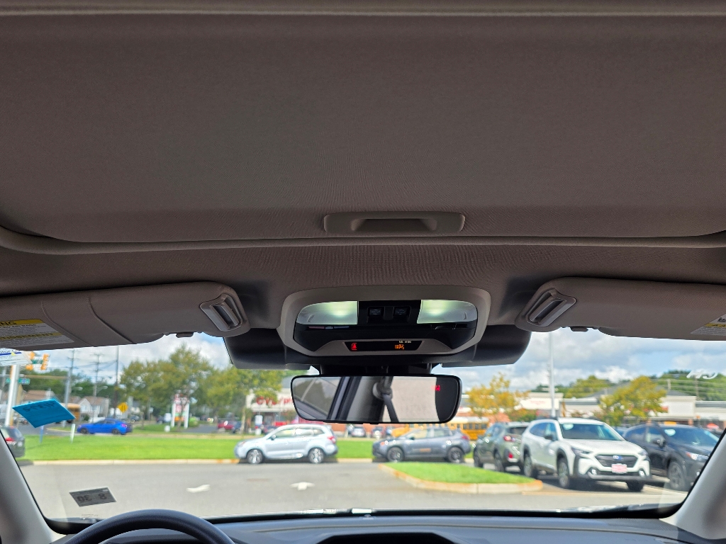 2025 Subaru Crosstrek Premium photo 6