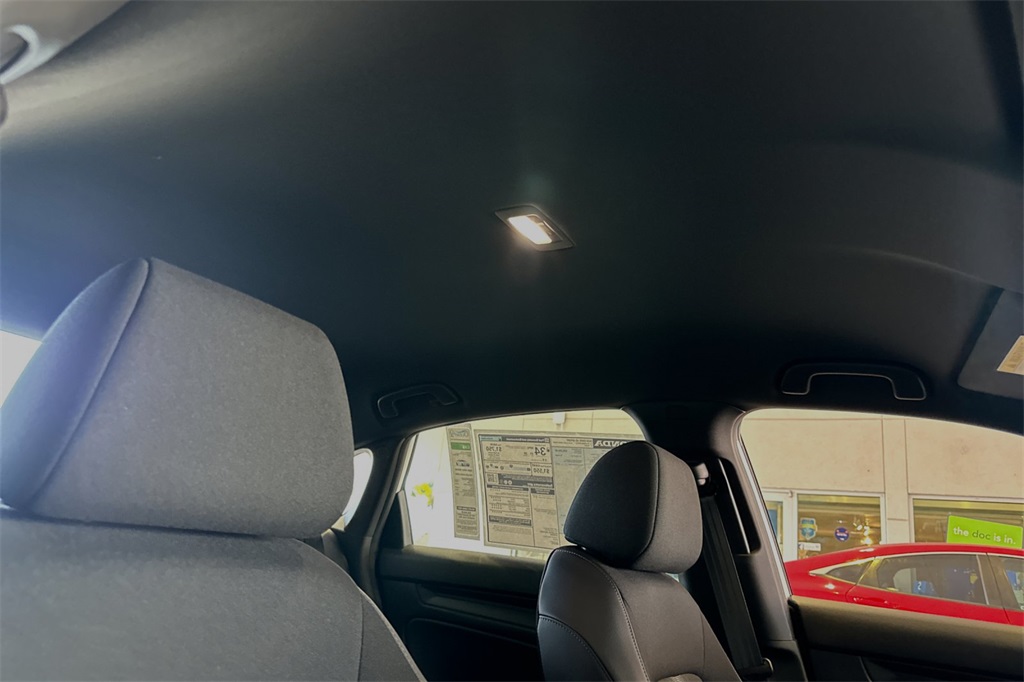 2025 Honda Civic Sport photo 15