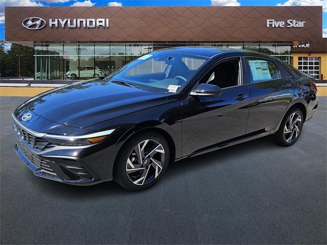 2025 Hyundai Elantra SEL Sport photo 3
