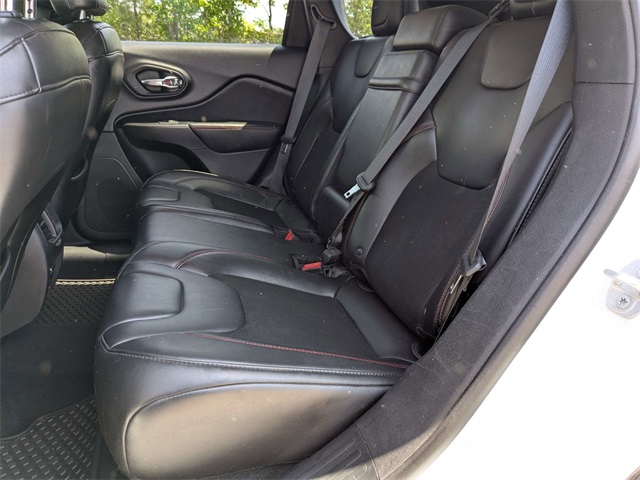 2019 Jeep Cherokee Trailhawk photo 14