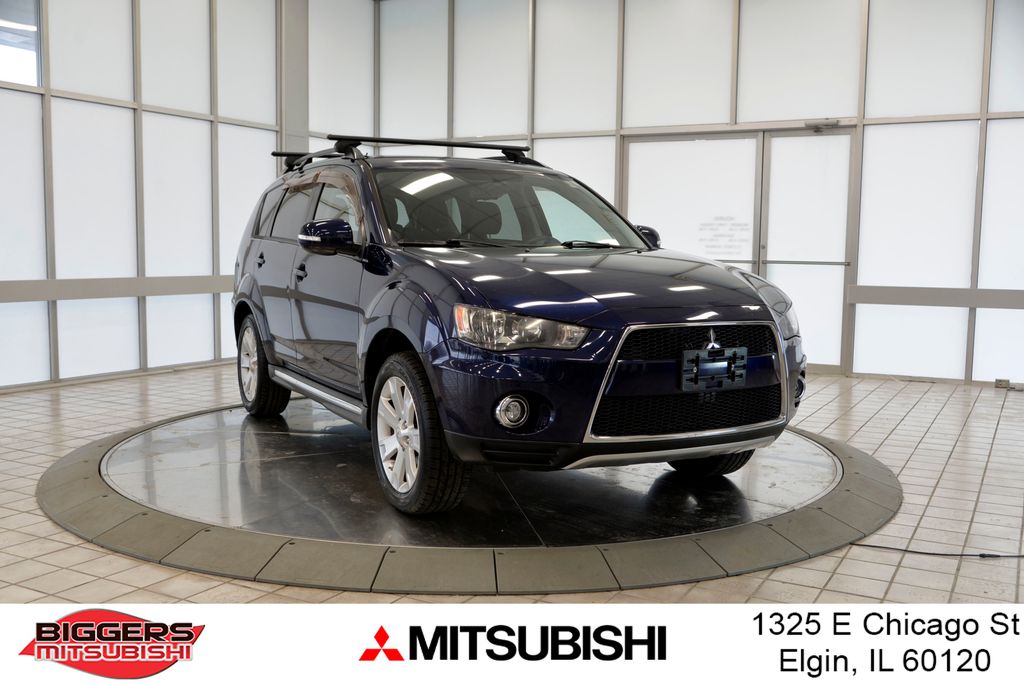 2012 Mitsubishi Outlander SE's photo