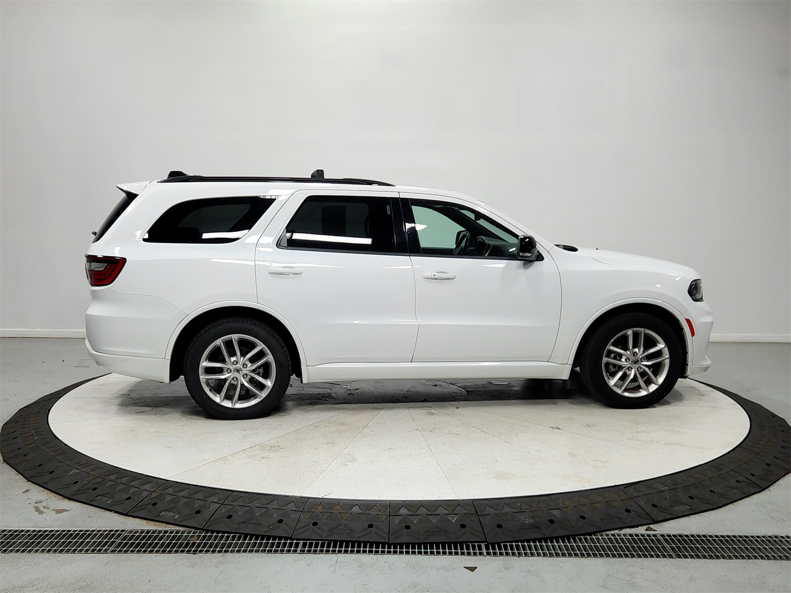 2023 Dodge Durango GT Plus photo 8