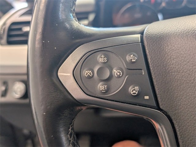 Used 2015 WHITE DIAMOND TRICOAT Chevrolet LTZ image 20