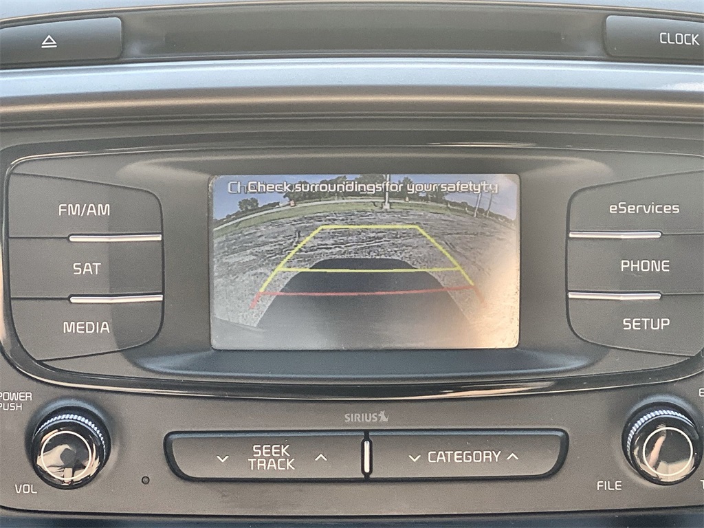 2016 Kia Sorento LX photo 22
