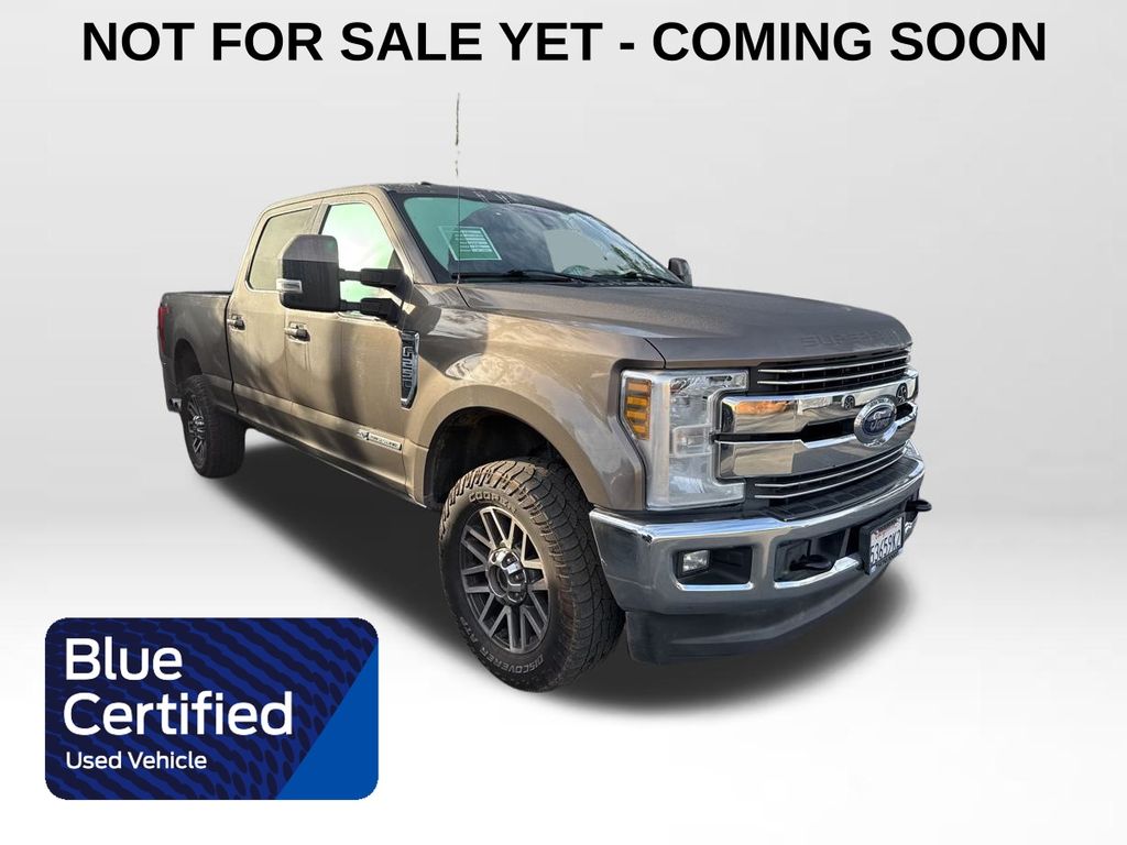 2018 Ford F-250 Super Duty Lariat's photo