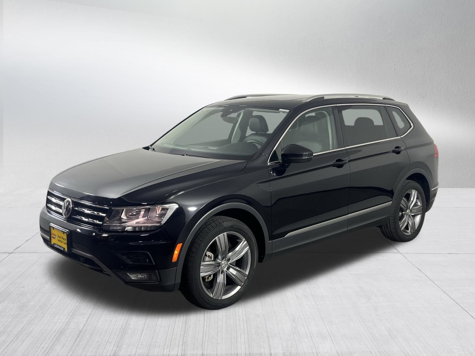 2021 Volkswagen Tiguan SEL photo 3