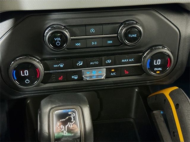 2023 Ford Bronco Base Big Bend Black Diamond Outer Banks Badlands Wildtrak Everglades photo 16