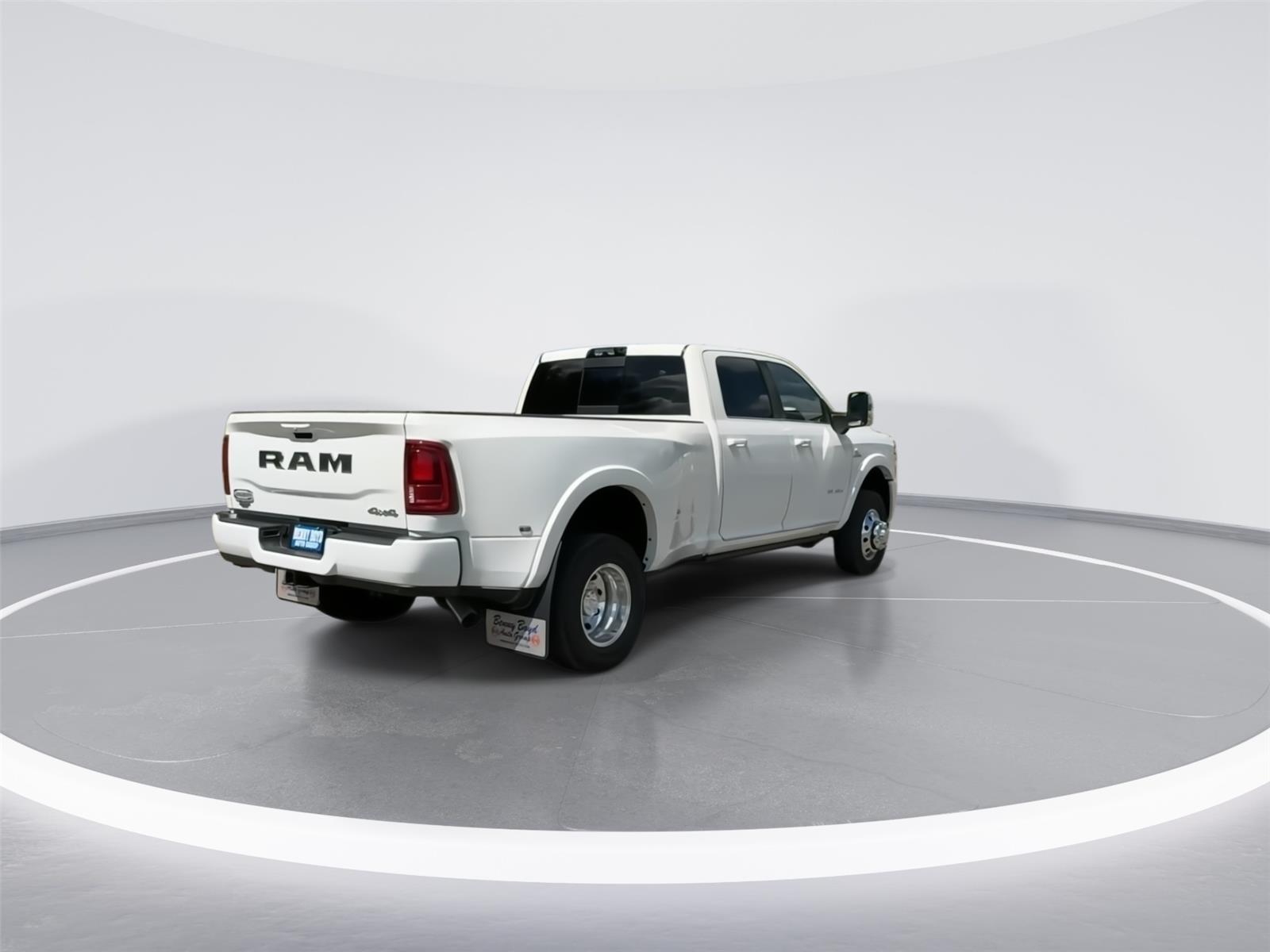 2026 Ram 3500 Longhorn photo 8