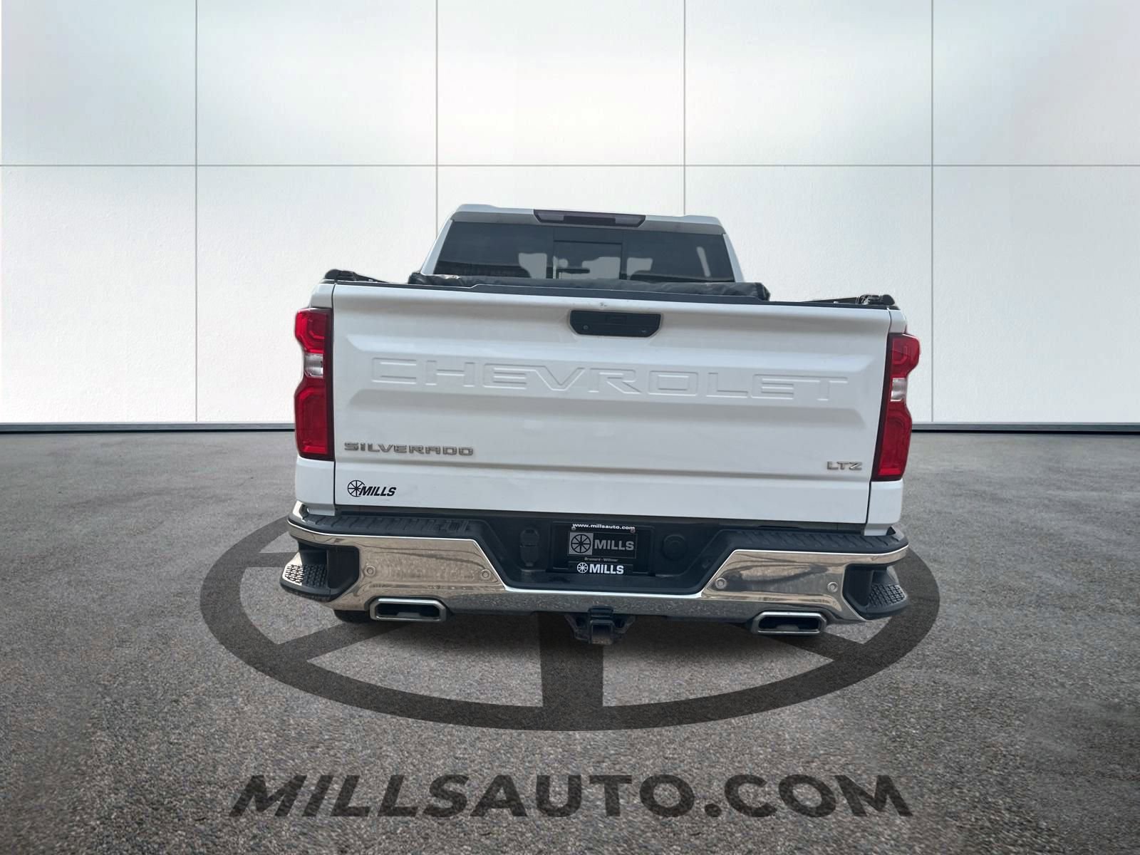 2021 Chevrolet Silverado 1500 LTZ photo 5