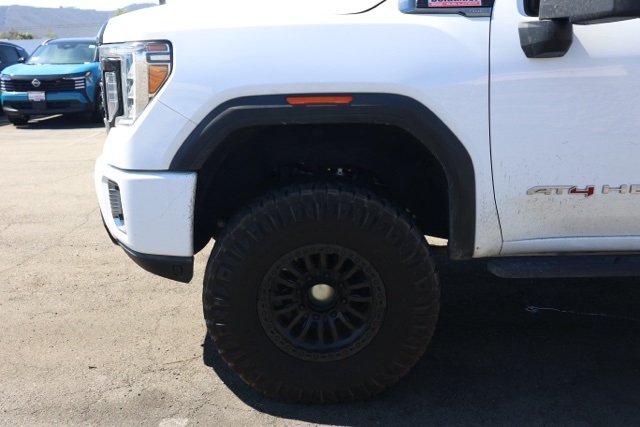 2023 Gmc Sierra HD AT4 photo 10