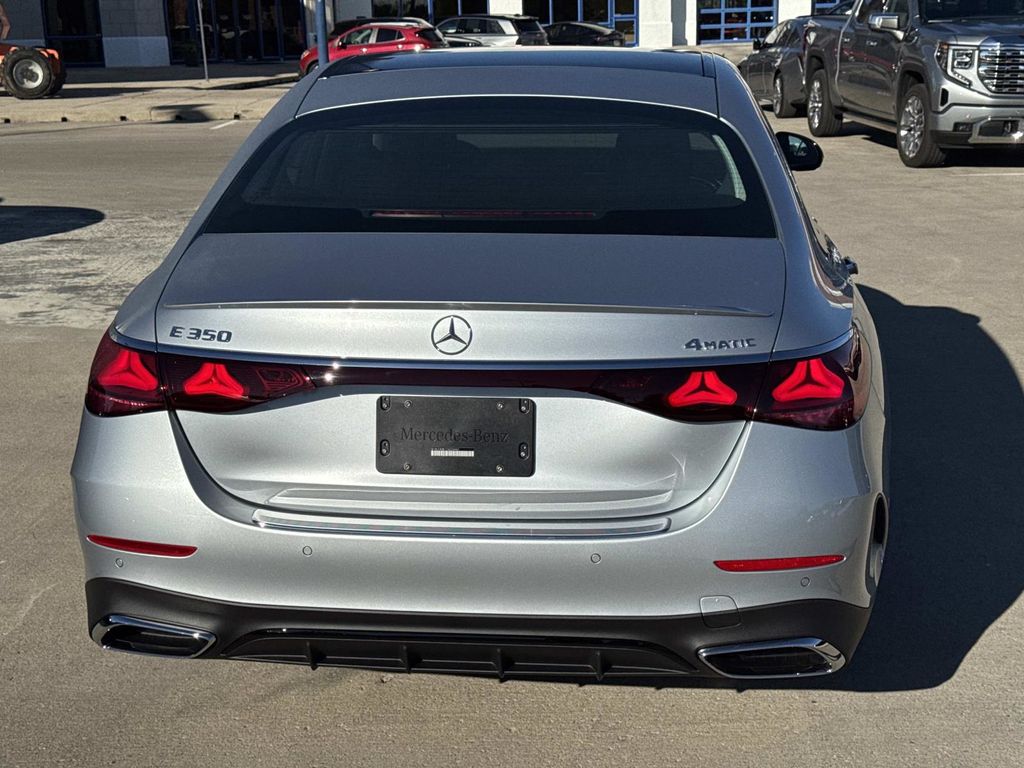 2026 Mercedes Benz E 350 photo 4