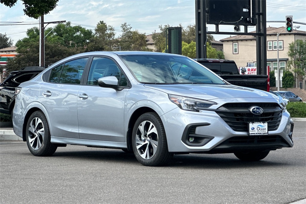 2025 Subaru Legacy Premium photo 2