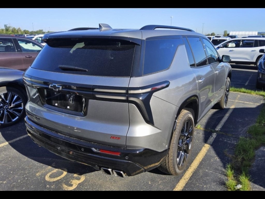 2024 Chevrolet Traverse RS photo 4