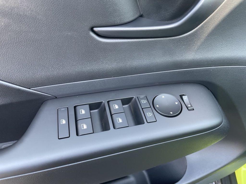 2024 Hyundai Kona SEL photo 21