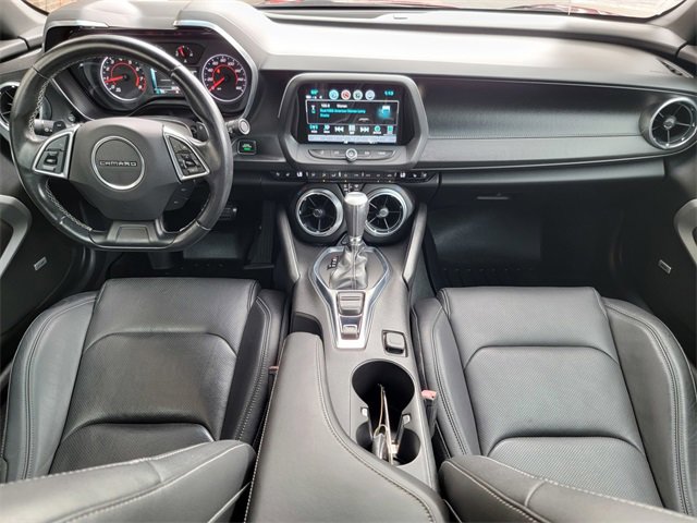 2018 Chevrolet Camaro 2LT 3LT photo 17