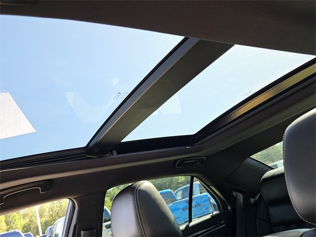 2022 Chrysler 300 S photo 5