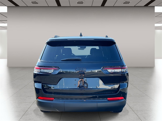 2025 Jeep Grand Cherokee Altitude X photo 3