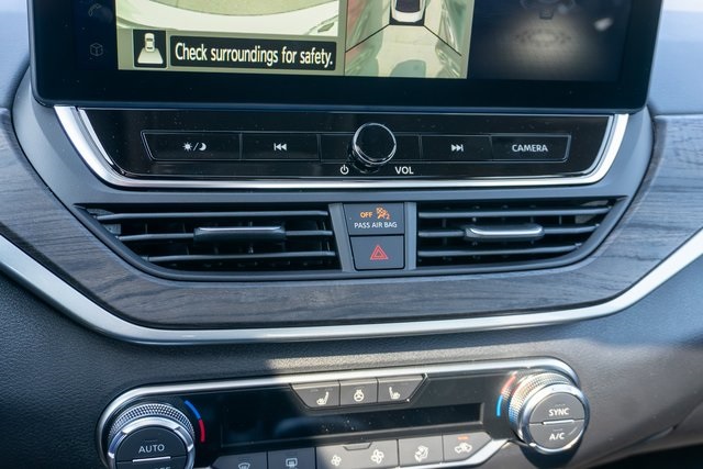 2025 Nissan Altima 2.5 SL photo 13