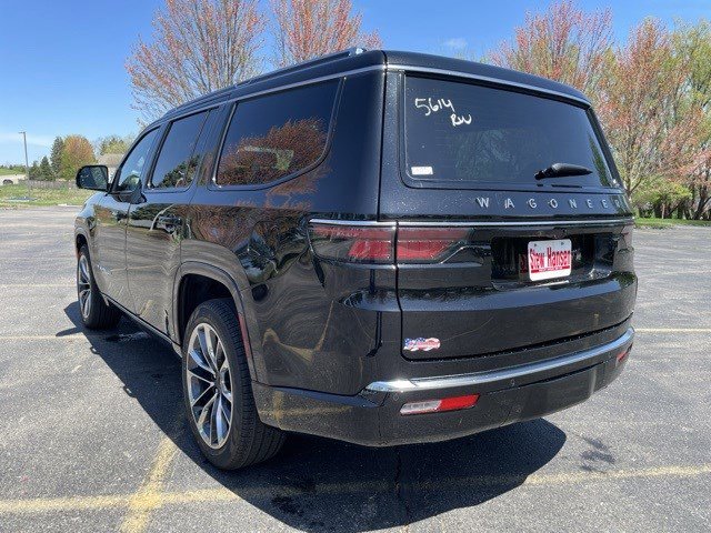 2025 Jeep Wagoneer Series III photo 2