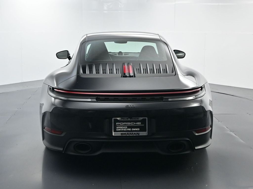 2025 Porsche 911 photo 13