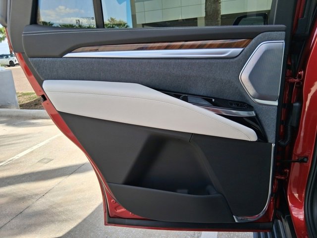 2025 Cadillac Escalade Sport Platinum photo 22