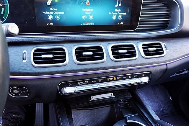 Used 2022 Gray Mercedes-Benz GLE 350 image 30