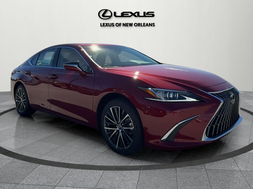 2025 Lexus ES 350's photo