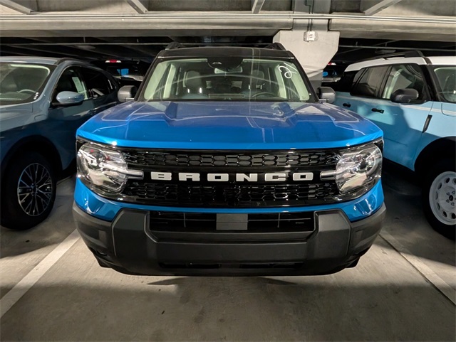 2025 Ford Bronco Sport Outer Banks photo 3