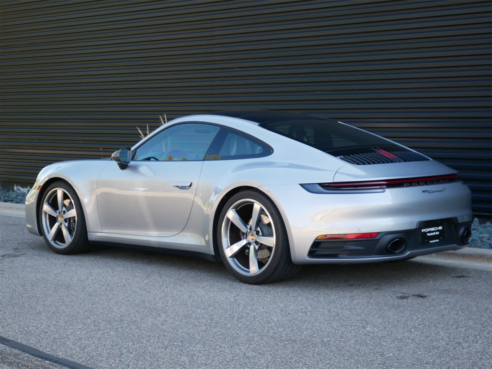 2023 Porsche 911 T photo 3