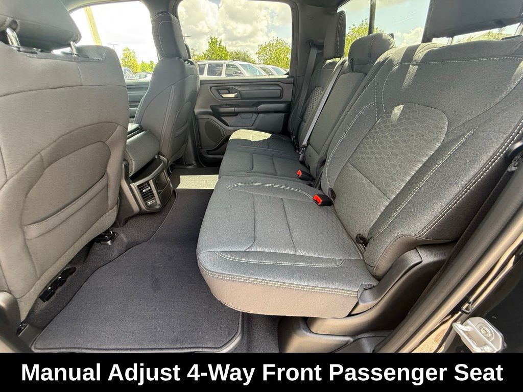 2025 Ram 1500 Tradesman photo 21