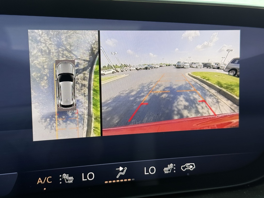 2025 Buick Envision Sport Touring photo 4