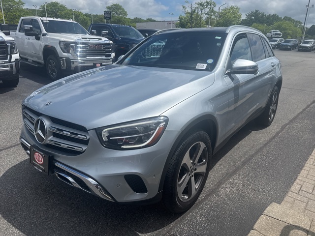 2022 Mercedes Benz GLC 300 4MATIC photo 3