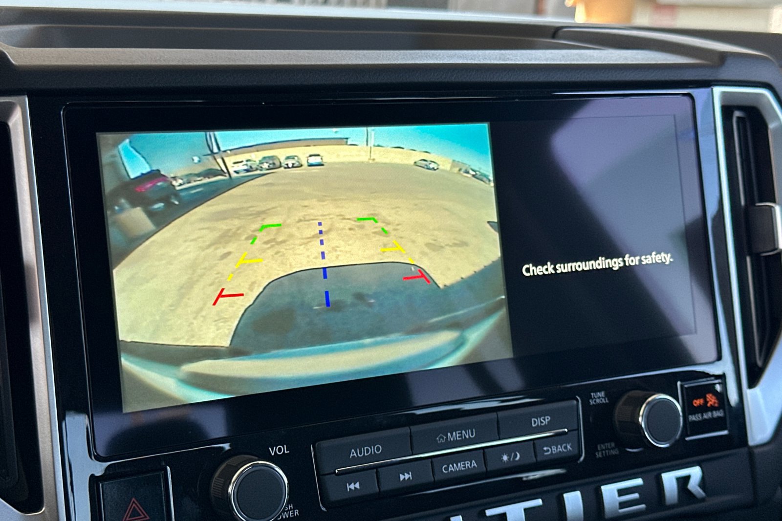 2025 Nissan Frontier SV photo 14