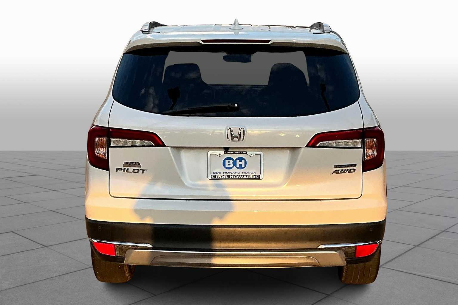 2022 Honda Pilot Touring photo 4