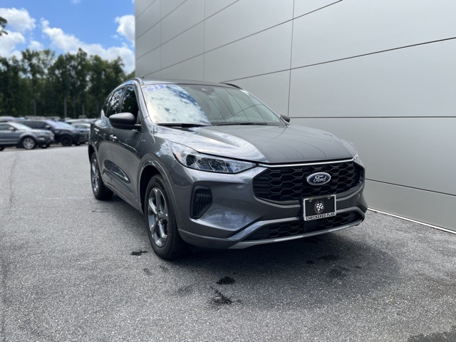 2023 Ford Escape ST-Line photo 24