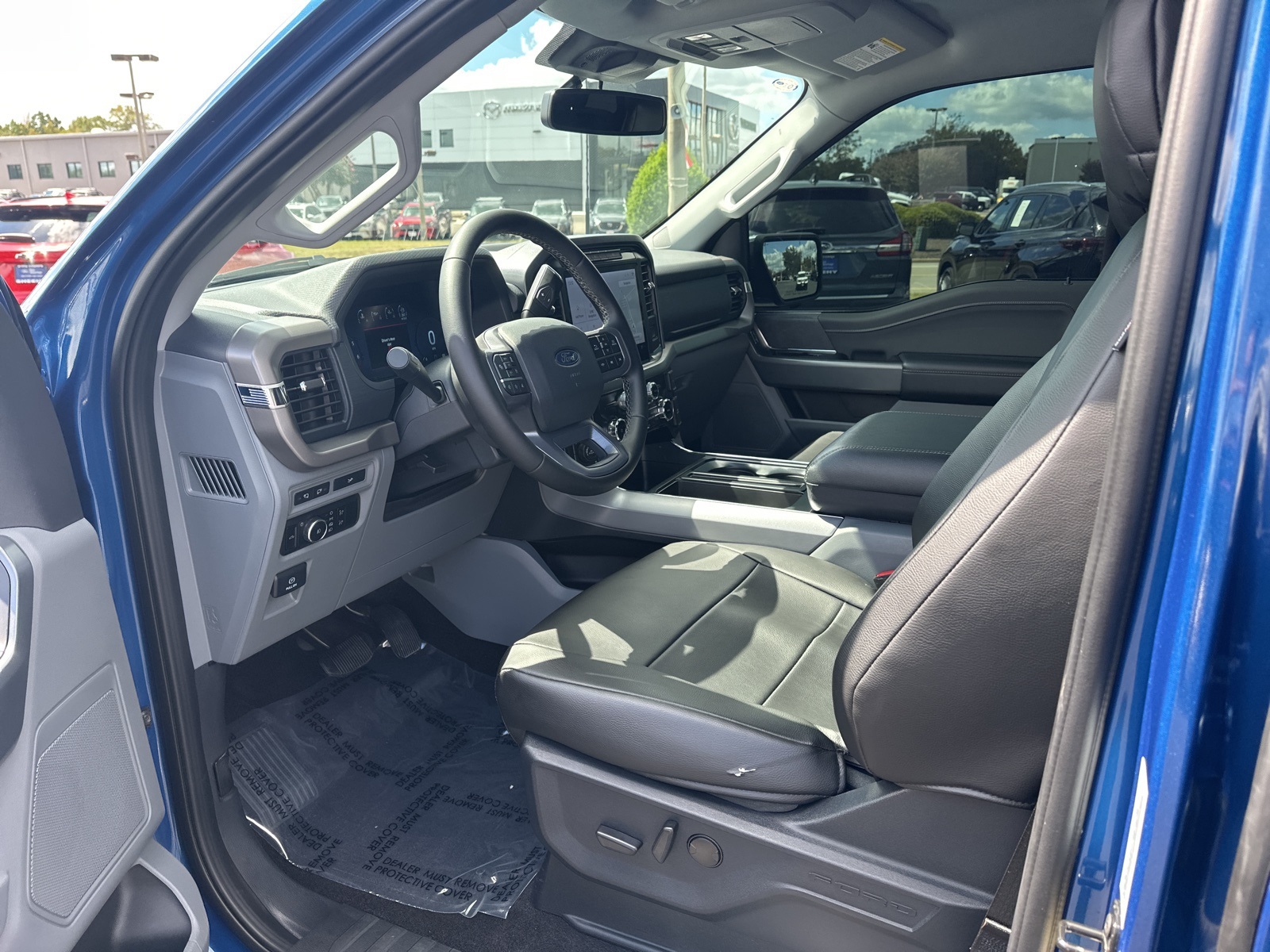 2024 Ford F-150 XLT photo 4