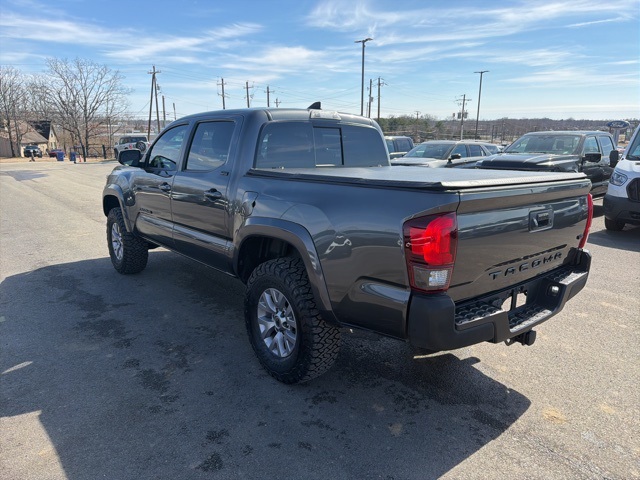 Used 2019 Toyota Tacoma SR5 with VIN 3TMAZ5CN0KM110125 for sale in Little Rock