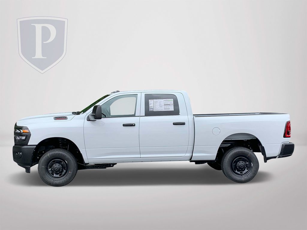 2025 Ram 2500 Tradesman photo 4